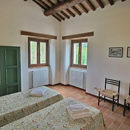 Luxurious Mansion With Private Garden In Montecassiano * Giuliodori